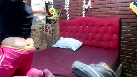 Sara love online show from April 19, 2026, 6:46 am