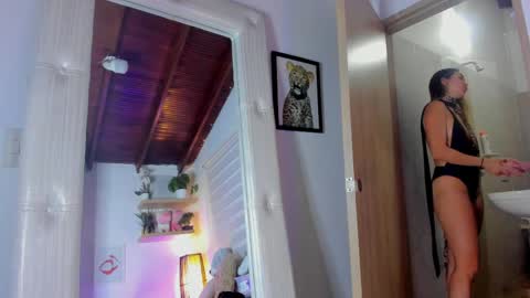   online show from April 11, 2026, 12:42 pm