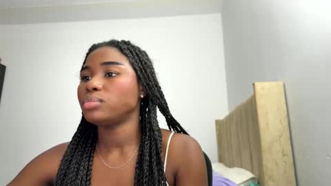 Sara online show from March 23, 2026, 10:36 pm