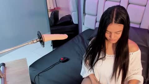 Snapshot of sara_rhoades_ chatting on November 16, 2025, 11:27 am Sara online show from November 16, 2025, 11:27 am