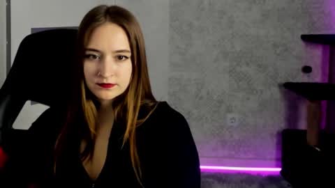 Sara online show from February 18, 2026, 9:55 pm