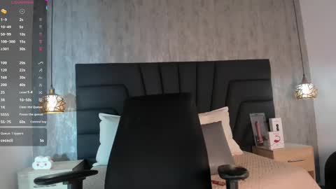 Snapshot of sara_stone17 chatting on February 21, 2025, 2:48 pm - online show from February 21, 2025, 2:48 pm