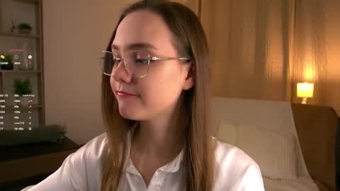 Im Sara  online show from February 25, 2026, 6:06 pm