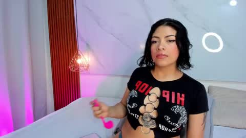 Snapshot of sara_zc chatting on October 7, 2025, 11:29 am sara_zc online show from October 7, 2025, 11:29 am