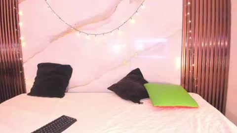 SARAHGIL online show from July 12, 2026, 6:54 pm