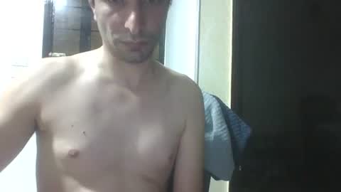 Snapshot of saraclit chatting on February 4, 2026, 11:53 pm pass kika online show from February 4, 2026, 11:53 pm