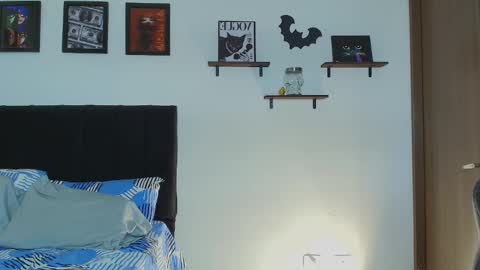 Sara online show from November 23, 2025, 6:13 am