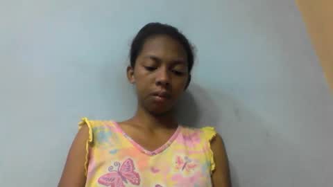 sarah146341 online show from April 13, 2026, 3:45 am