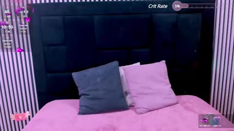 Snapshot of sarah_cream chatting on March 5, 2025, 1:52 am Sarah online show from March 5, 2025, 1:52 am