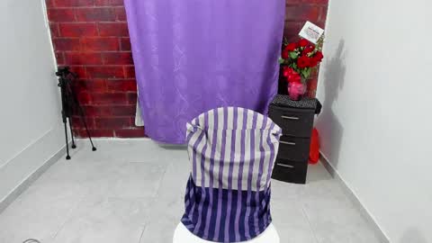 Sarah  online show from February 24, 2025, 4:16 am