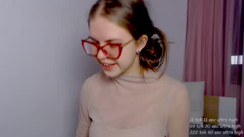 Sarah online show from April 27, 2026, 5:11 pm