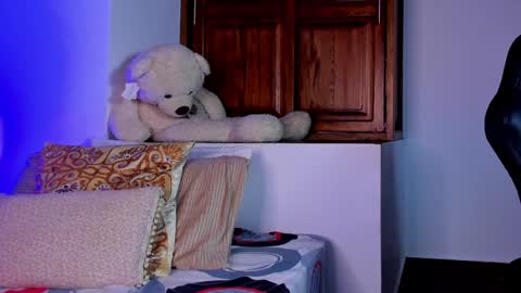 Sarah Independent model online show from February 6, 2025, 2:44 am