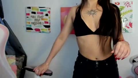 Sarah Ramirez online show from December 31, 2024, 9:53 am