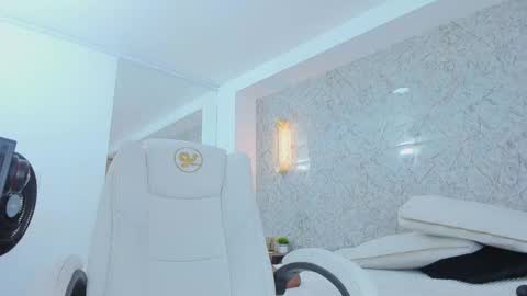 Snapshot of sarah_sanz chatting on September 30, 2025, 12:21 pm sarah online show from September 30, 2025, 12:21 pm