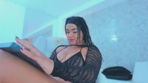 Snapshot of sarah_sanz chatting on October 20, 2025, 12:05 pm sarah online show from October 20, 2025, 12:05 pm