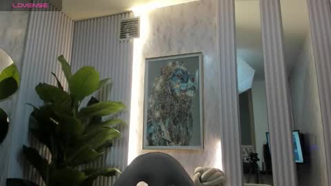 Sarah online show from March 17, 2026, 2:16 am