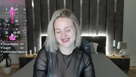 Snapshot of sarah_soul chatting on December 18, 2024, 7:47 am Sarah online show from December 18, 2024, 7:47 am