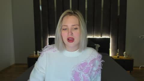 Snapshot of sarah_soul chatting on December 31, 2024, 6:59 am Sarah online show from December 31, 2024, 6:59 am