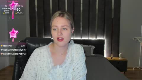 Snapshot of sarah_soul chatting on January 5, 2025, 3:53 am Sarah online show from January 5, 2025, 3:53 am