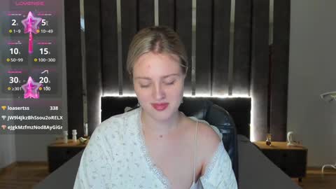 Snapshot of sarah_soul chatting on January 5, 2025, 6:56 am Sarah online show from January 5, 2025, 6:56 am