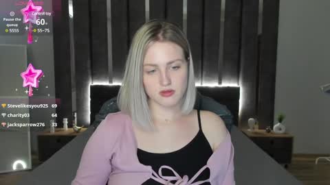 Snapshot of sarah_soul chatting on February 7, 2025, 6:45 am Sarah online show from February 7, 2025, 6:45 am