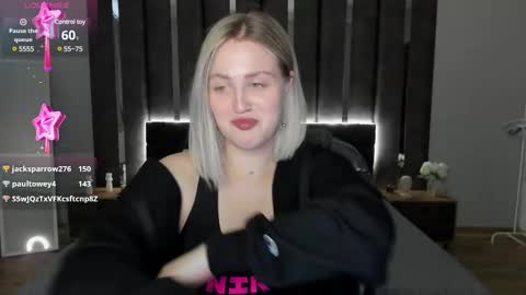 Snapshot of sarah_soul chatting on February 12, 2025, 7:13 am Sarah online show from February 12, 2025, 7:13 am