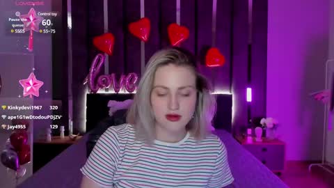 Snapshot of sarah_soul chatting on February 15, 2025, 7:06 am Sarah online show from February 15, 2025, 7:06 am