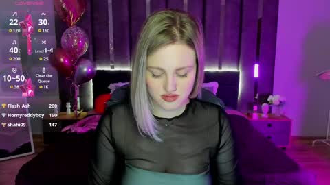 Snapshot of sarah_soul chatting on March 5, 2025, 4:02 am Sarah online show from March 5, 2025, 4:02 am