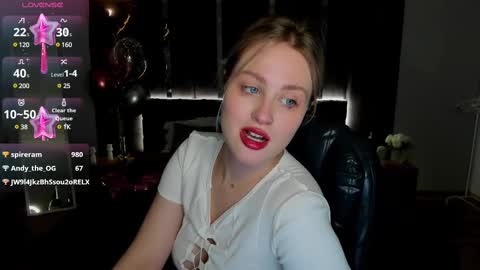 Snapshot of sarah_soul chatting on March 7, 2025, 4:13 am Sarah online show from March 7, 2025, 4:13 am