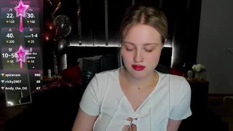 Snapshot of sarah_soul chatting on March 7, 2025, 7:19 am Sarah online show from March 7, 2025, 7:19 am