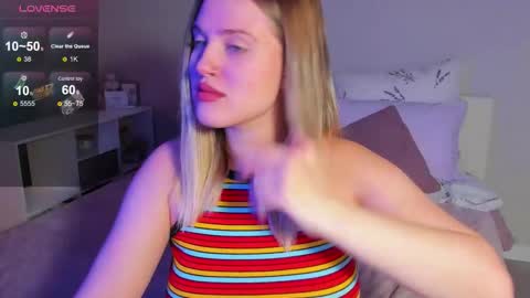 Snapshot of sarah_soul chatting on October 21, 2025, 12:33 am Sarah online show from October 21, 2025, 12:33 am