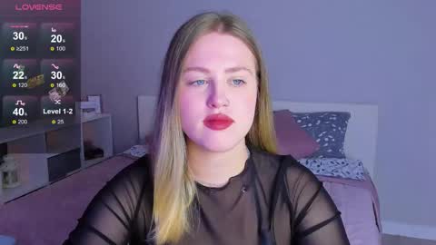 Snapshot of sarah_soul chatting on November 3, 2025, 8:04 am Sarah online show from November 3, 2025, 8:04 am