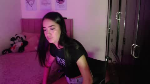 Sarah online show from January 31, 2025, 6:47 pm