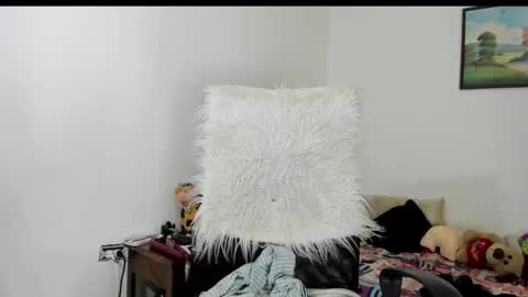 Sarah online show from November 18, 2025, 6:40 am