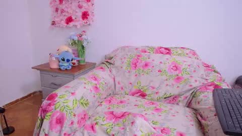 sarahajhoness online show from March 5, 2026, 5:53 pm