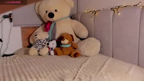 sarahcute14 online show from July 23, 2026, 1:58 am