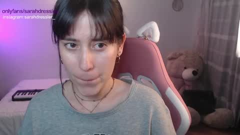 Snapshot of sarahdressler chatting on February 11, 2025, 1:10 am sarahdressler online show from February 11, 2025, 1:10 am