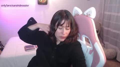 Snapshot of sarahdressler chatting on March 8, 2025, 3:17 am sarahdressler online show from March 8, 2025, 3:17 am