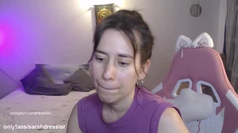 Snapshot of sarahdressler chatting on October 5, 2025, 1:48 am sarahdressler online show from October 5, 2025, 1:48 am