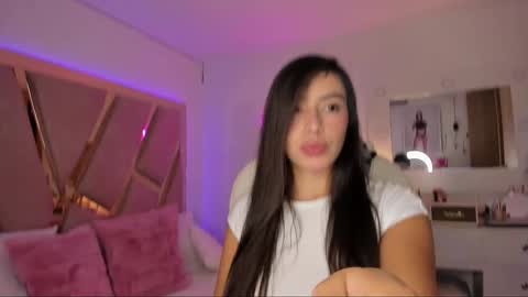 sarahhensoon online show from January 5, 2026, 11:19 pm