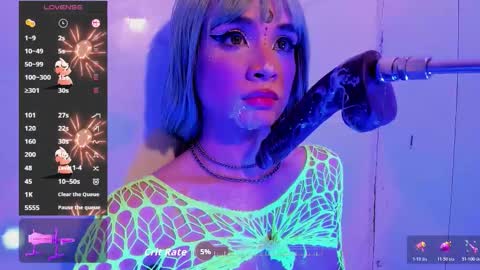 Snapshot of sarahi_camila chatting on November 21, 2025, 8:24 am online show from November 21, 2025, 8:24 am