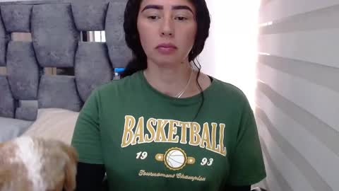 Snapshot of sarahott_1 chatting on December 31, 2024, 6:02 pm Lia online show from December 31, 2024, 6:02 pm