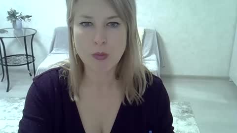 Snapshot of sarahphelps chatting on February 23, 2025, 8:22 pm sarahphelps online show from February 23, 2025, 8:22 pm