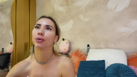 Snapshot of sarajennyfer chatting on May 11, 2026, 4:29 am Jenny online show from May 11, 2026, 4:29 am