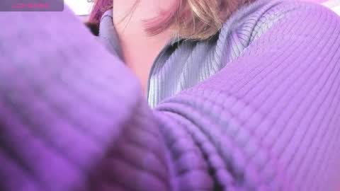 Snapshot of saralolo420 chatting on February 11, 2026, 12:48 am sara online show from February 11, 2026, 12:48 am