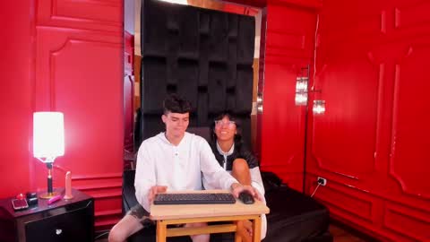 Snapshot of saranaomy_ chatting on November 14, 2025, 3:38 am Sara and Edward online show from November 14, 2025, 3:38 am