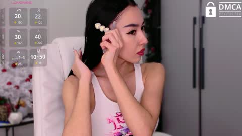 Mia online show from January 20, 2025, 1:00 pm