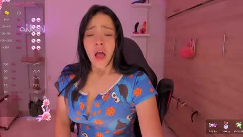 saraowens online show from June 22, 2026, 1:08 pm