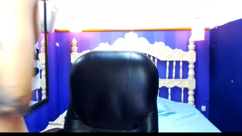 Snapshot of sarasofia44 chatting on October 3, 2025, 2:30 am Sara Sofia online show from October 3, 2025, 2:30 am