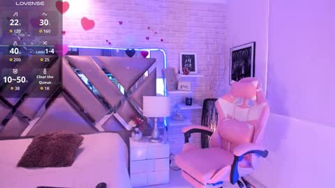 Snapshot of saratorresxx chatting on March 21, 2026, 4:43 pm Sara online show from March 21, 2026, 4:43 pm